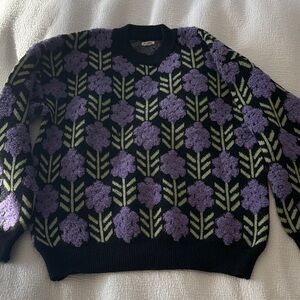 Elegant Floral Knit Sweater - Black and Purple